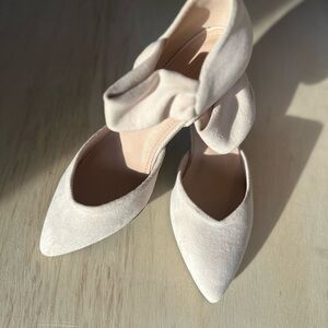 Ribongz Elegant Cream Women's Shoes